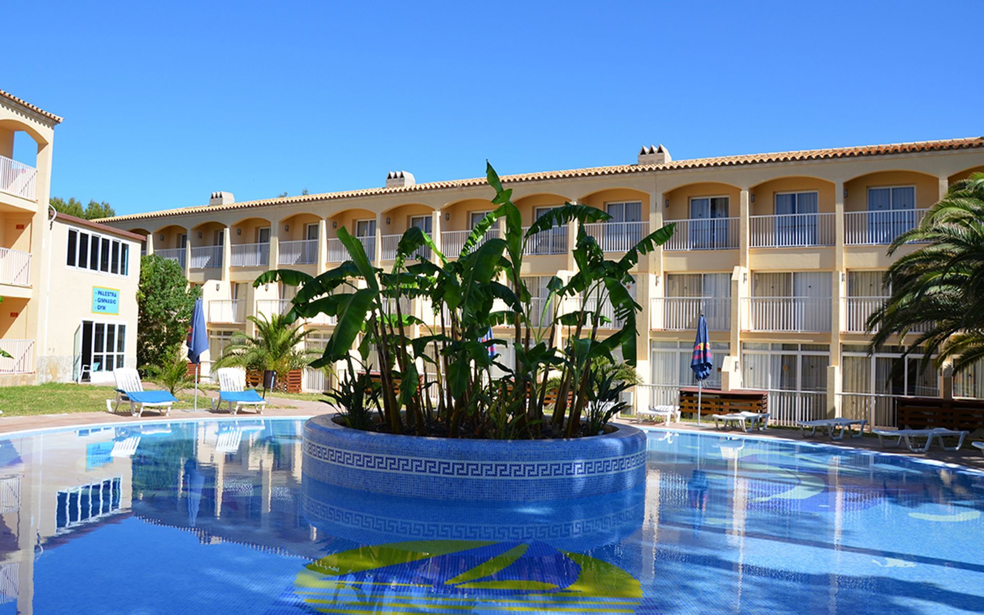 Hotel Vibra Cala Tarida-3sup 3*