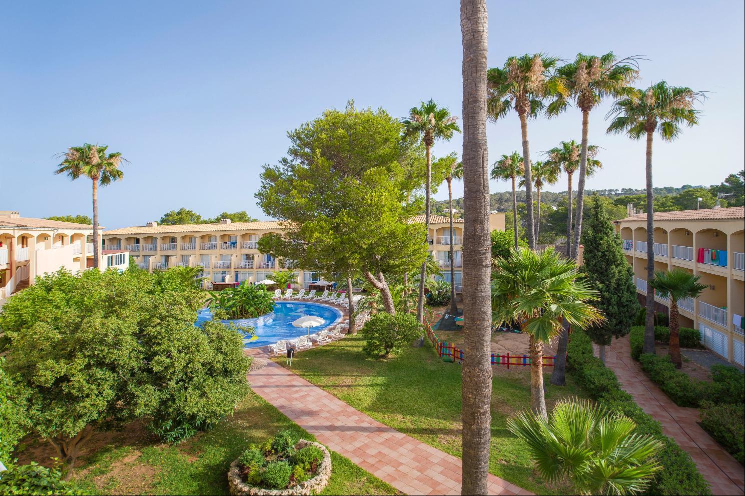 Hotel Vibra Cala Tarida-3sup 3*
